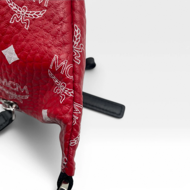 MCM Bauchtasche / Gürteltasche Fursten medium rot