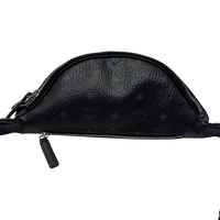 MCM Bauchtasche / Gürteltasche Fursten medium visetos schwarz – Beschläge im Detail