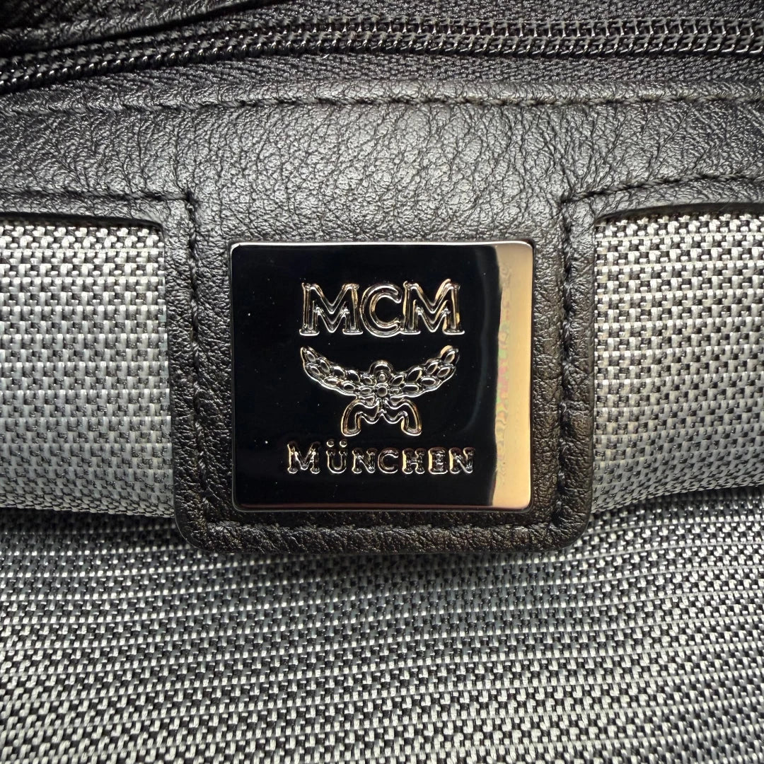 MCM Clutch