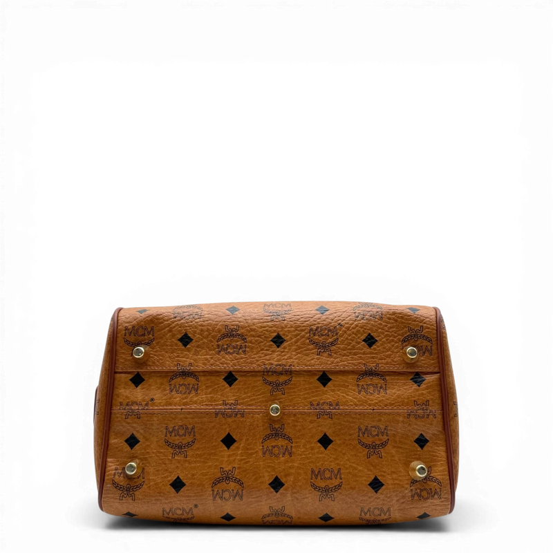 MCM Handtasche Boston mit Umhängegurt visetos braun