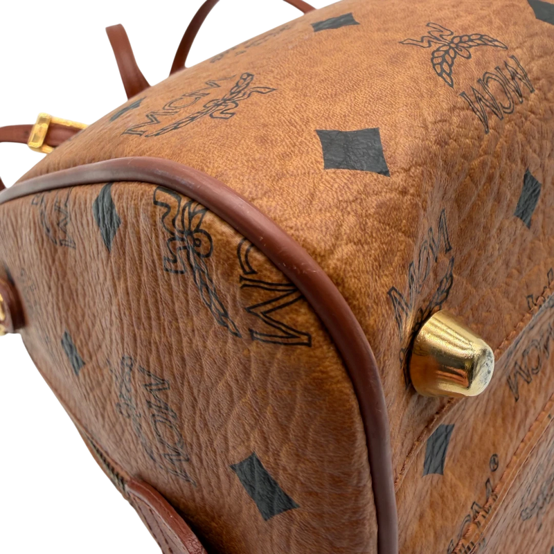 MCM Handtasche Boston mit Umhängegurt visetos braun