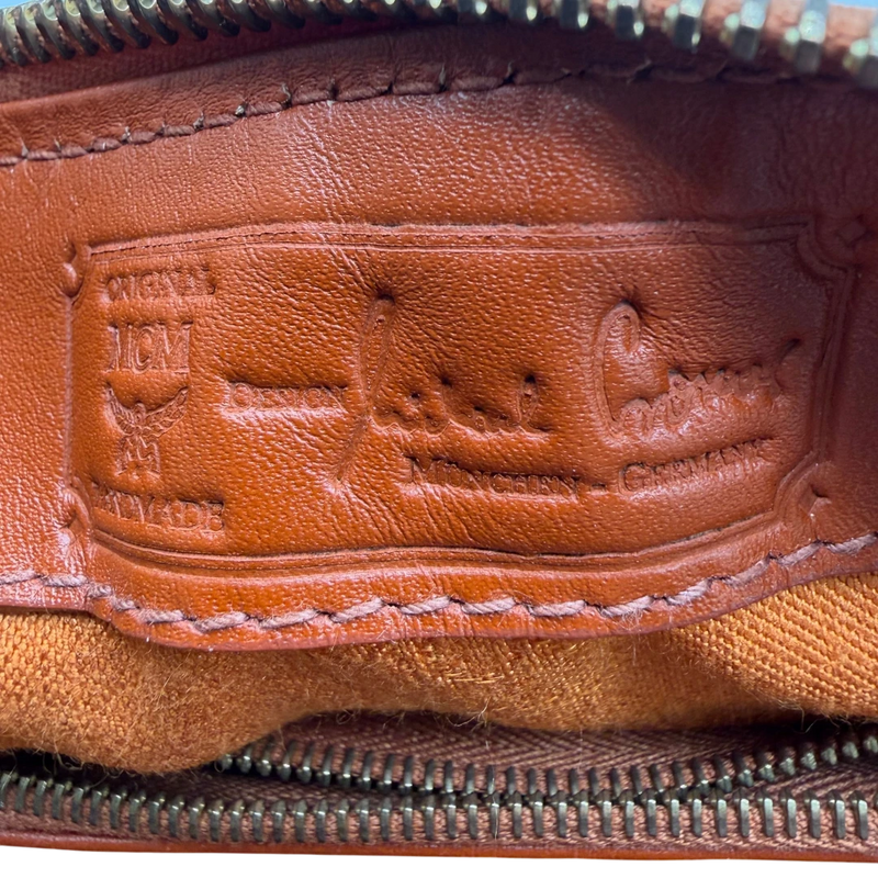 MCM Handtasche Boston mit Umhängegurt visetos braun
