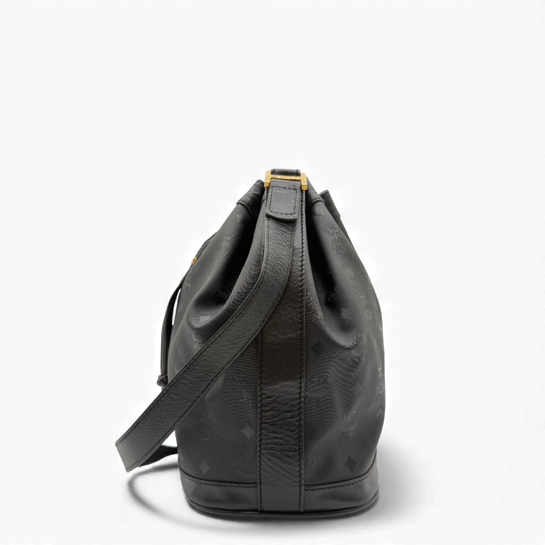 MCM Handtasche Bucket aus PVC