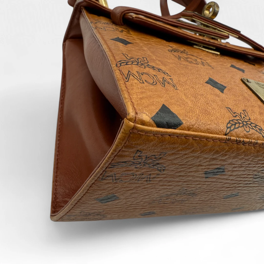 MCM Handtasche Kelly Style klein