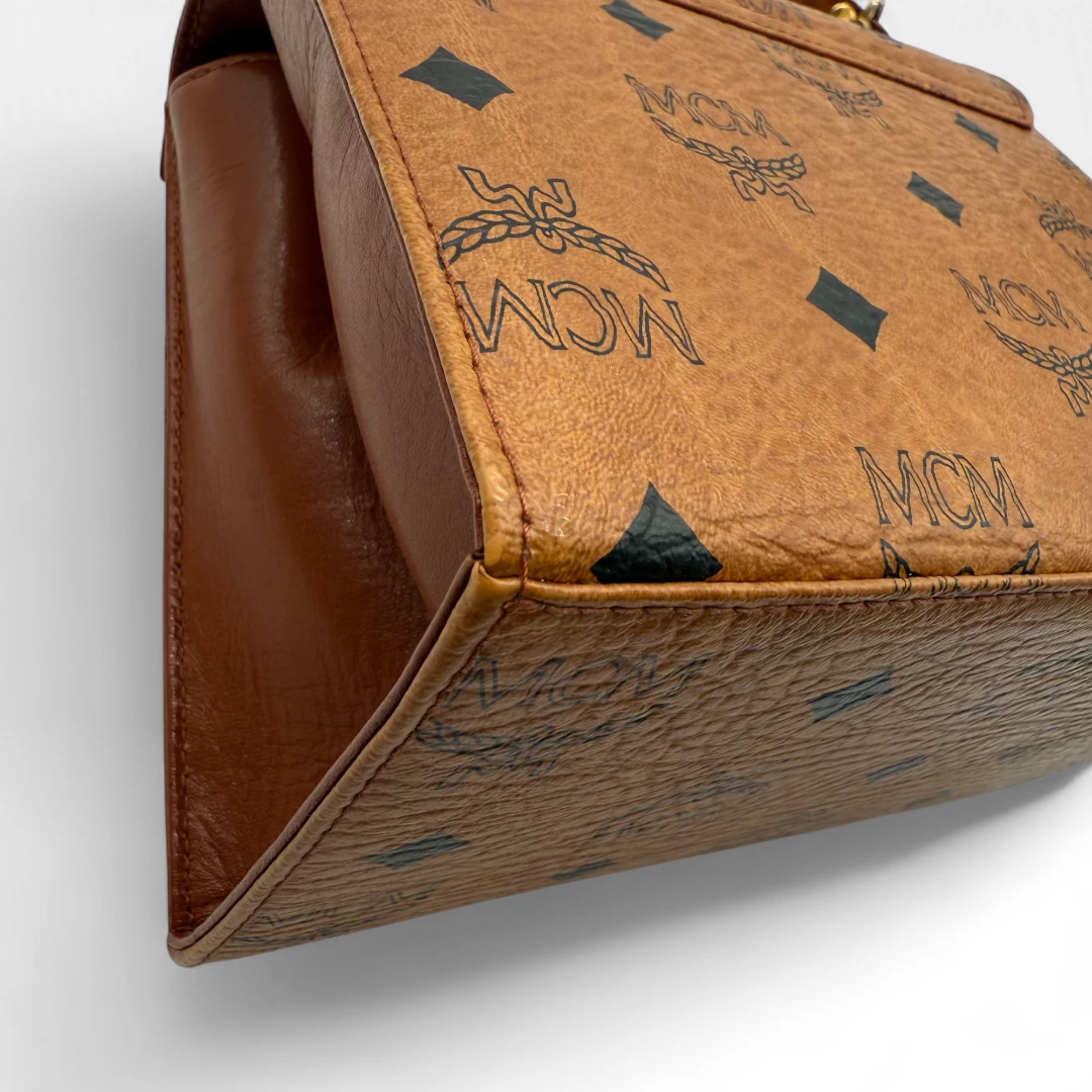 MCM Handtasche Kelly Style klein