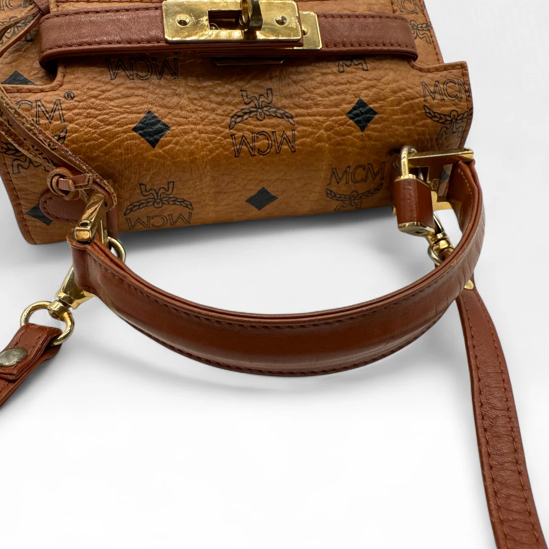 MCM Handtasche Kelly Style klein