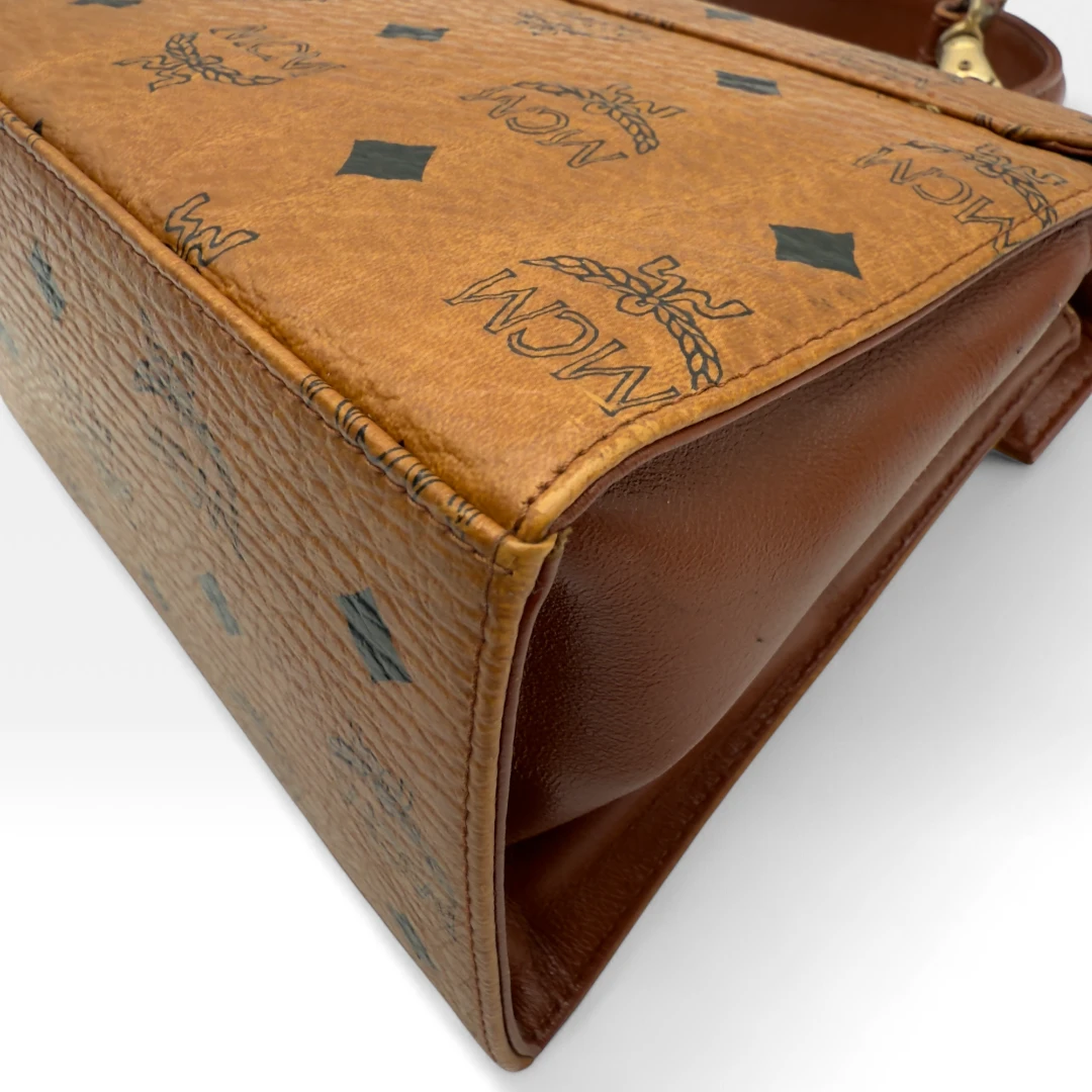 MCM Handtasche Kelly Style klein