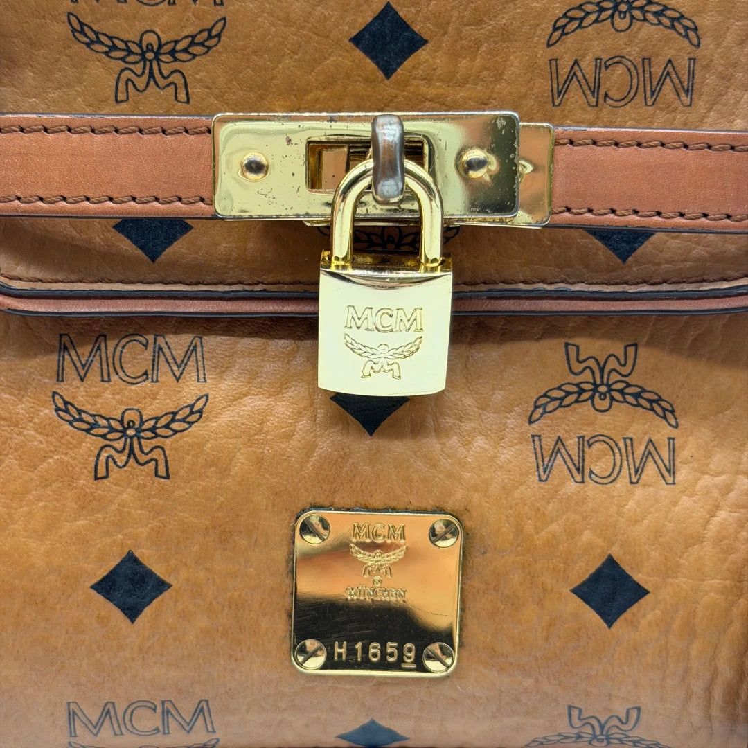 MCM Handtasche Kelly Style