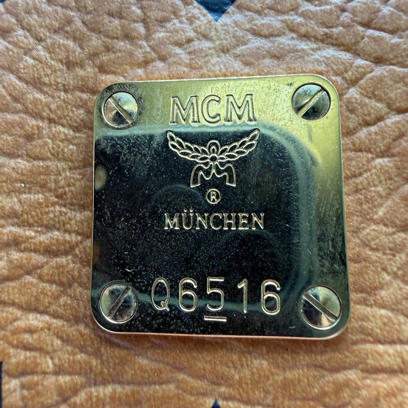 MCM Handtasche Large