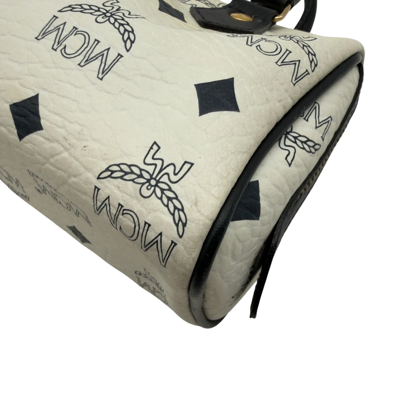 MCM Handtasche Mini Boston mit Umhängegurt visetos weiß