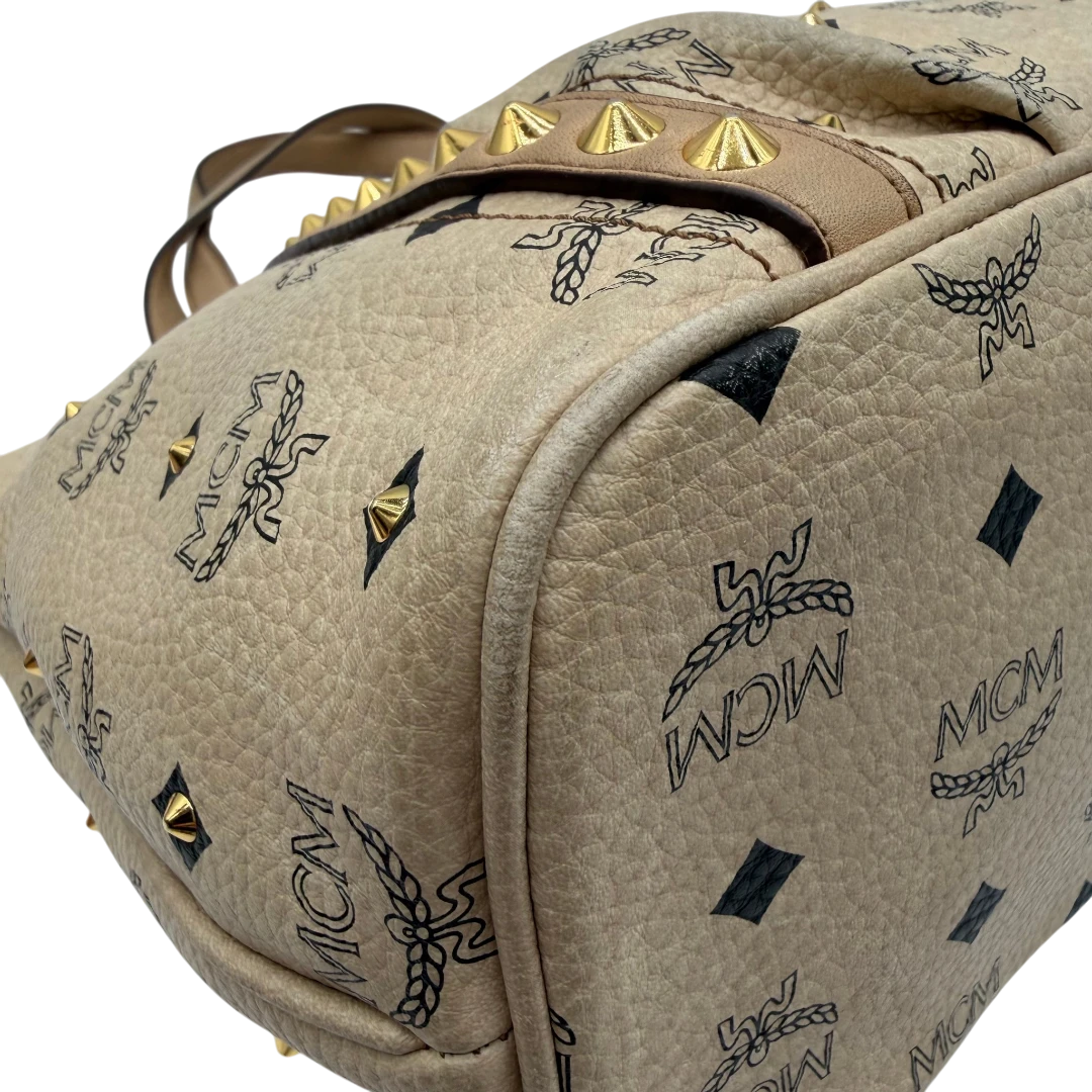 MCM Handtasche mit Nieten