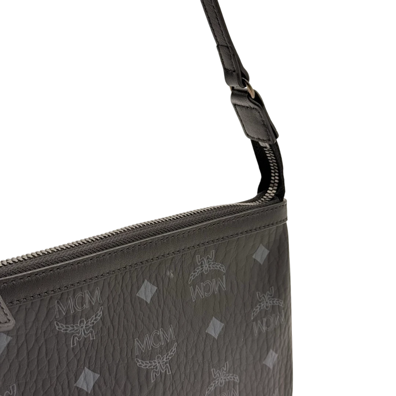 MCM Pochette small