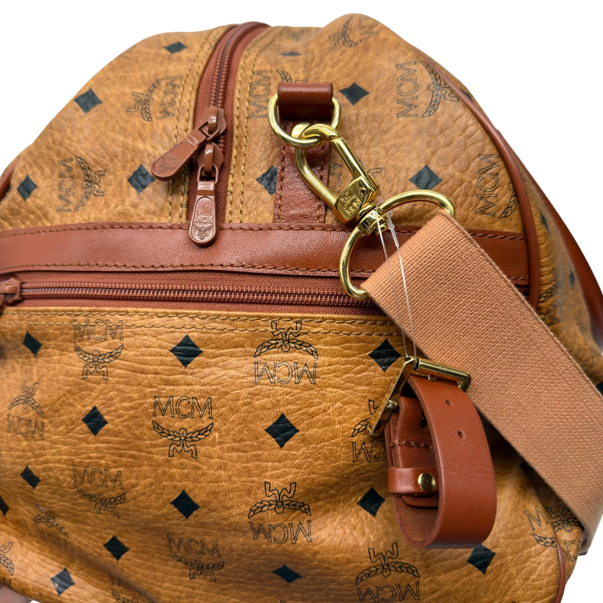 MCM Reisetasche visetos braun – Beschläge im Detail