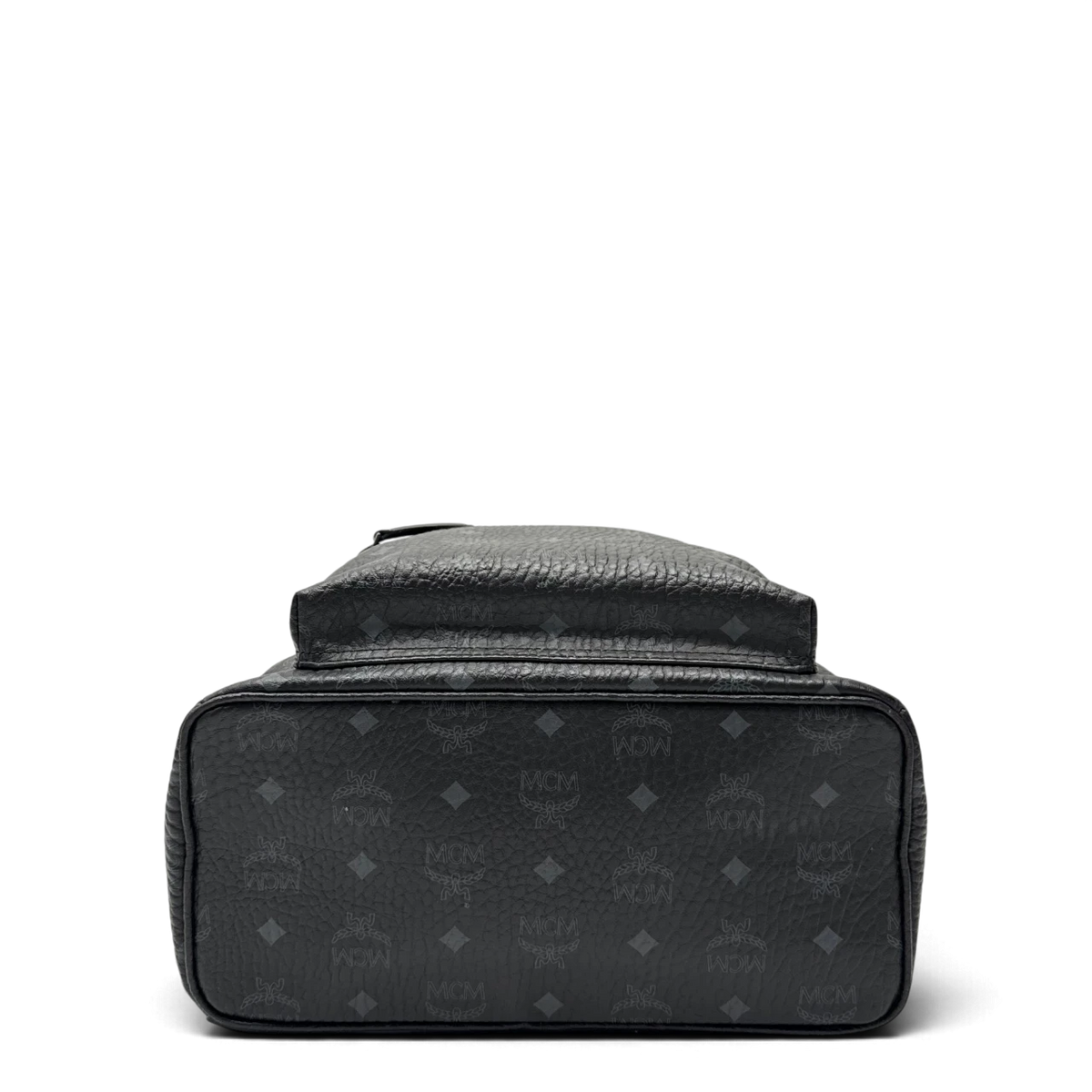 MCM Rucksack Stark medium visetos schwarz – Unterseite