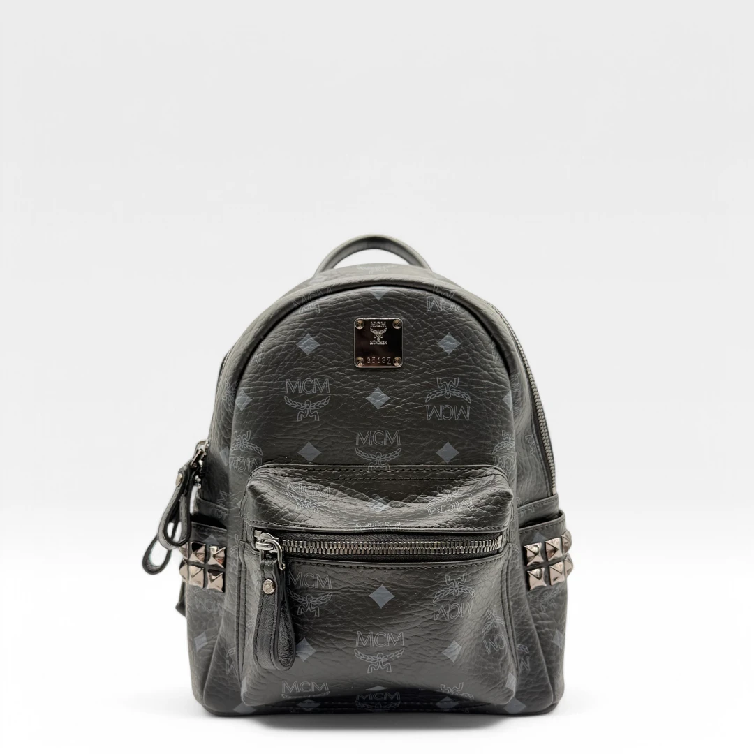 MCM Rucksack Stark klein mit Nieten schwarz