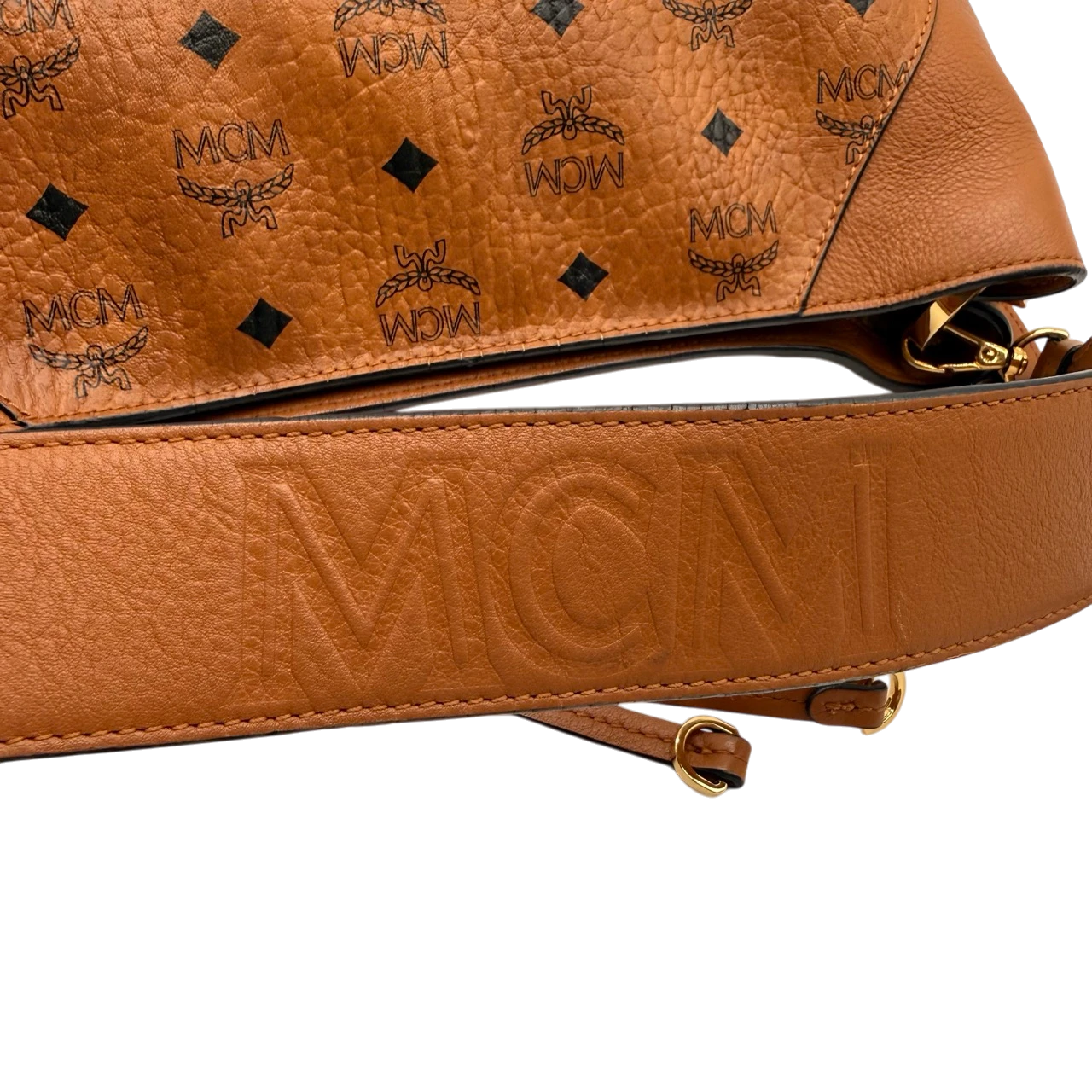 MCM Schultertasche Klara Hobo medium visetos braun