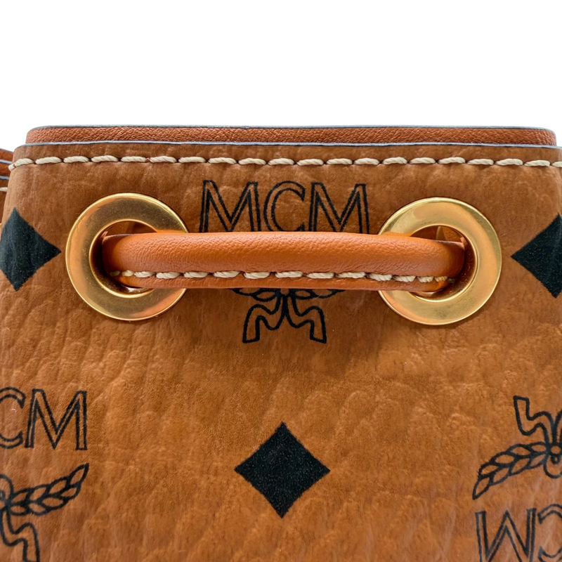 MCM Schultertasche Soft Berlin Bucket small
