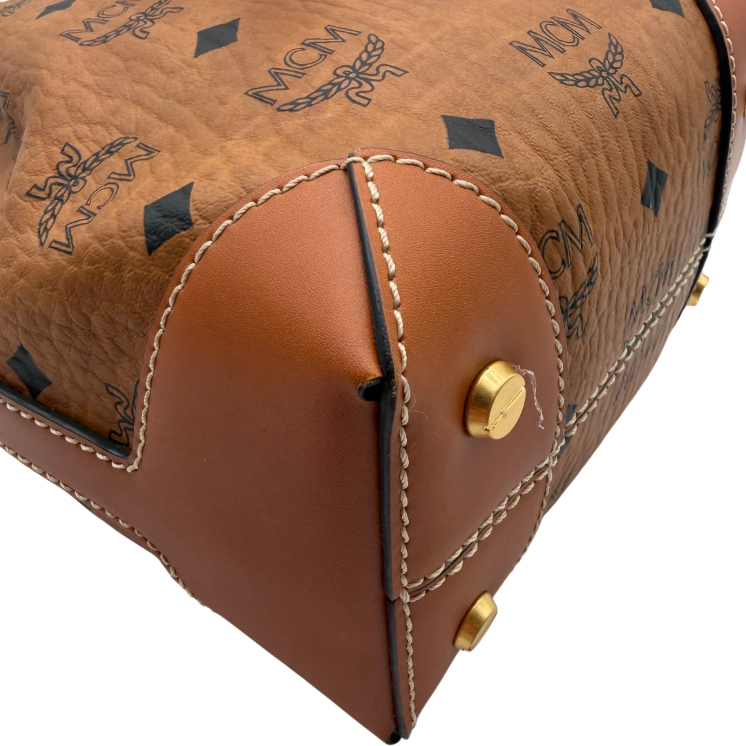 MCM Schultertasche Soft Berlin Bucket small