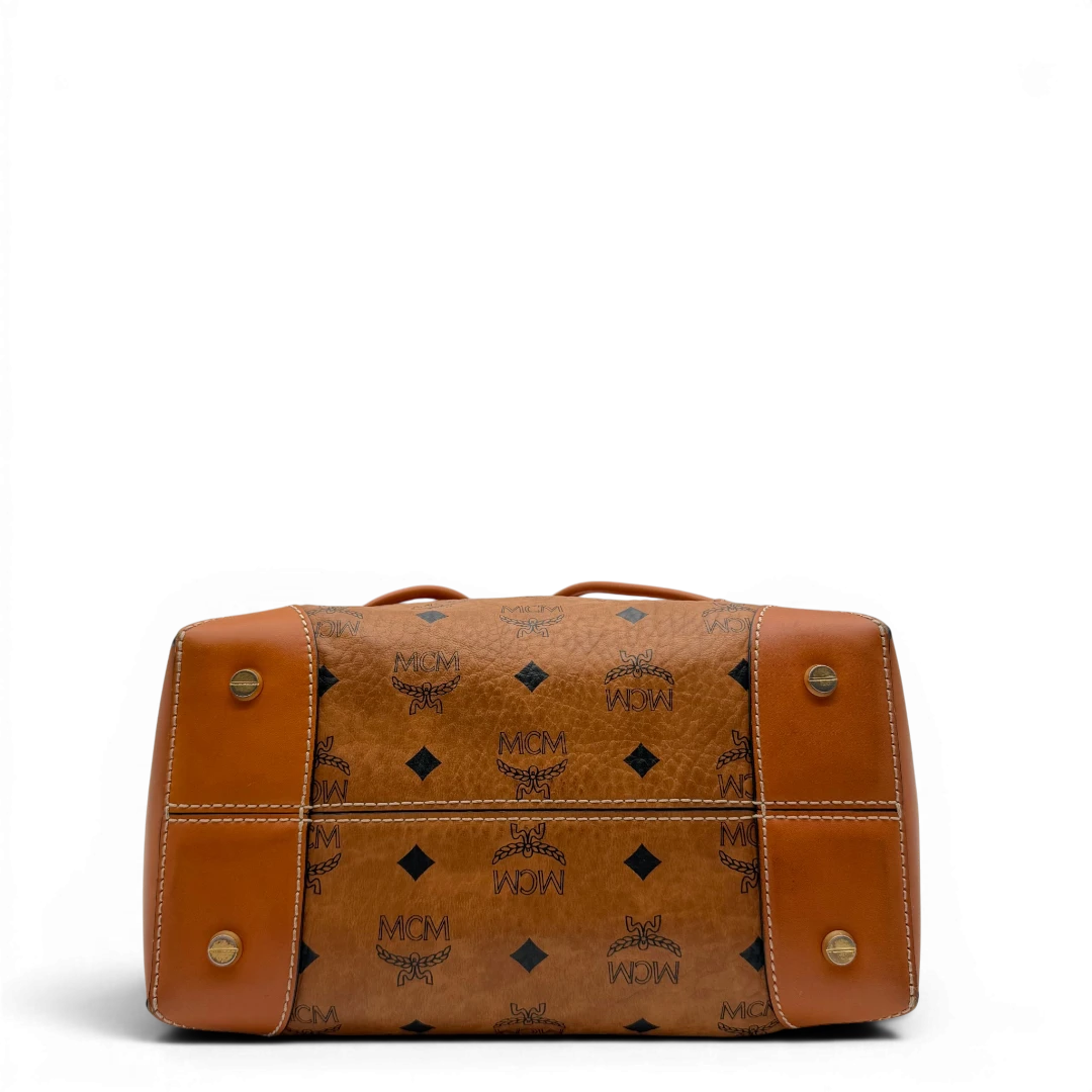 MCM Schultertasche Soft Berlin Bucket