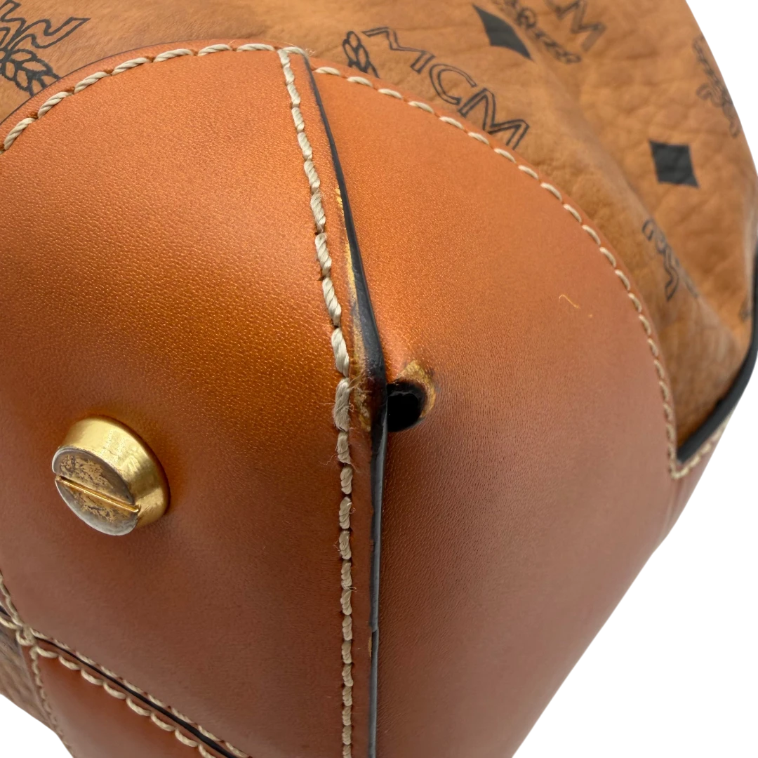 MCM Schultertasche Soft Berlin Bucket