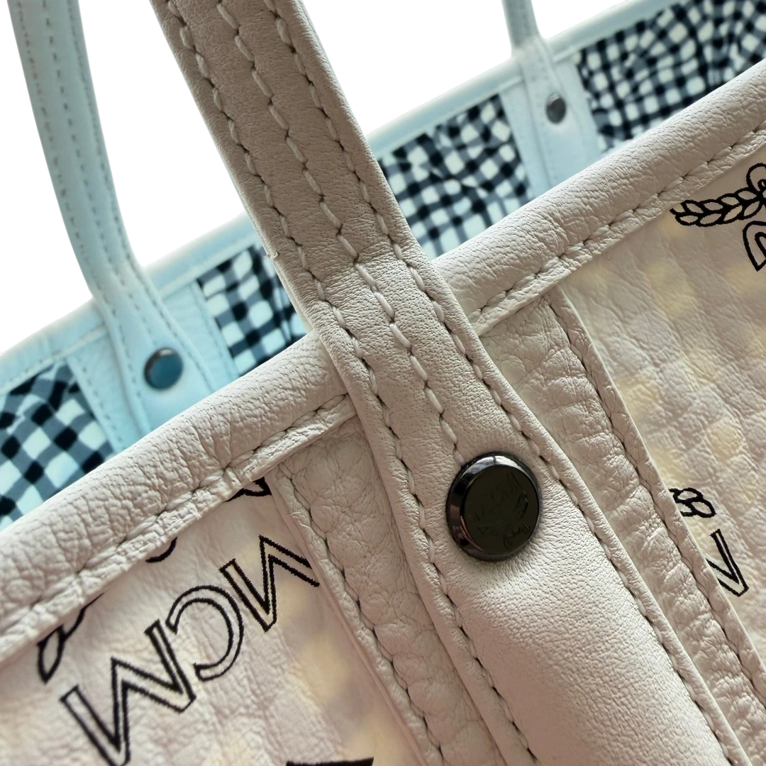 MCM Liz Reversible Tote Bag In Visetos, Medium