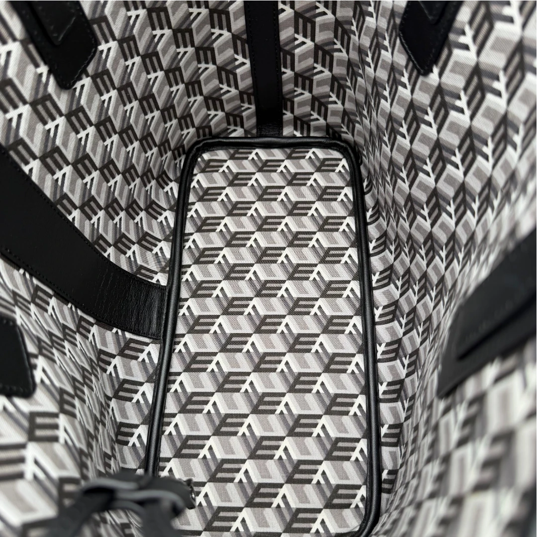 MCM Shopper Liz small