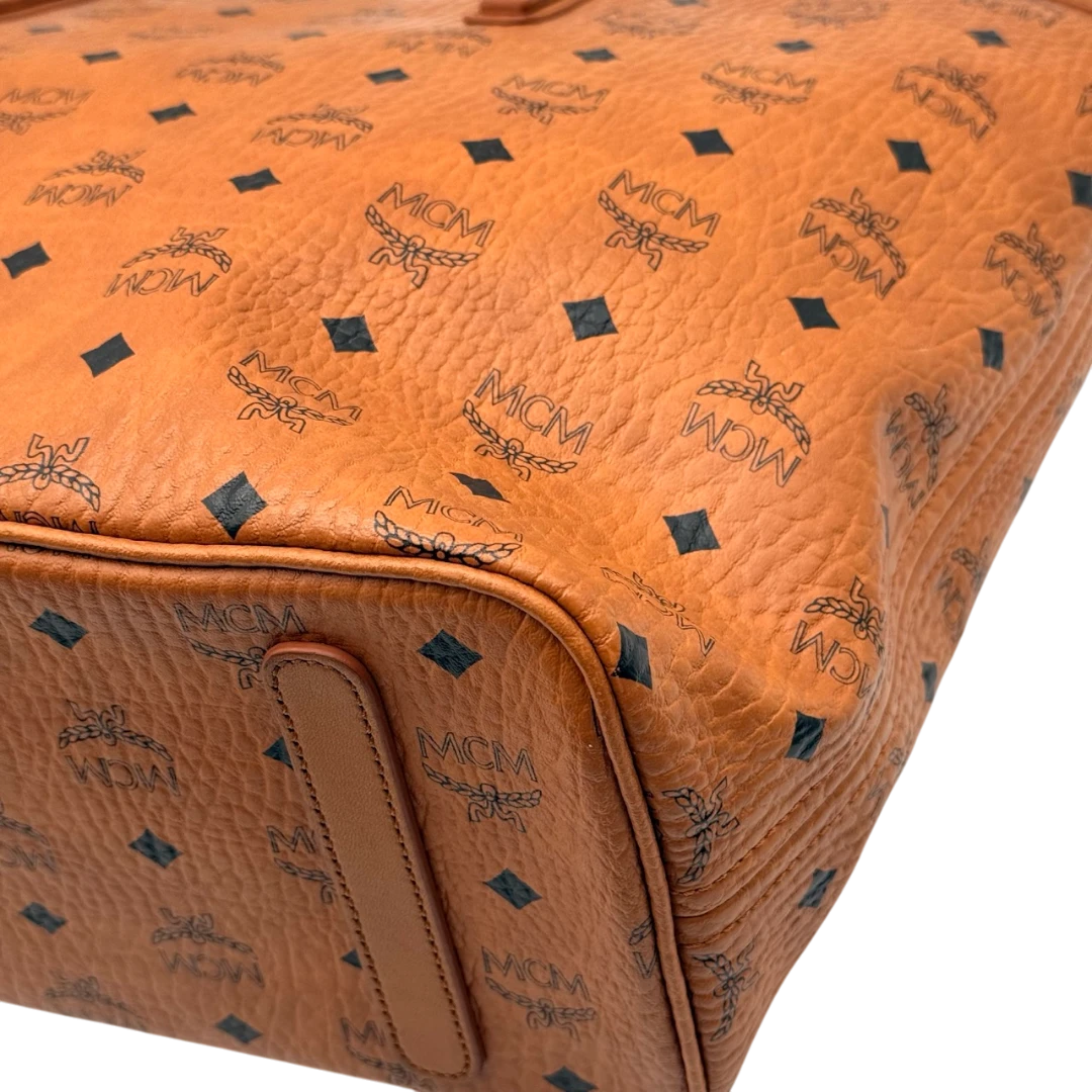 MCM Shopper