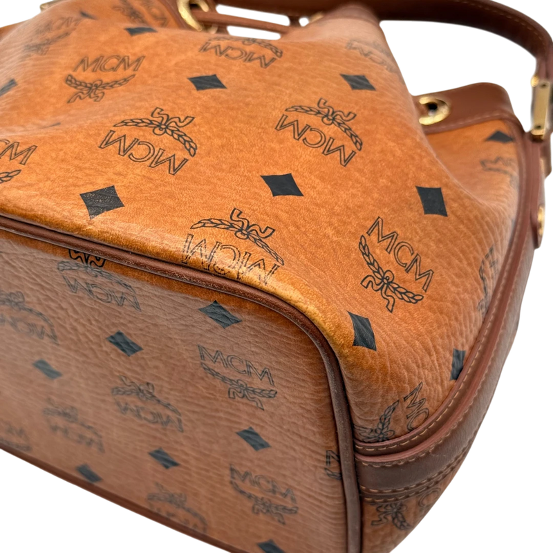 MCM Umhängetasche Beuteltasche small