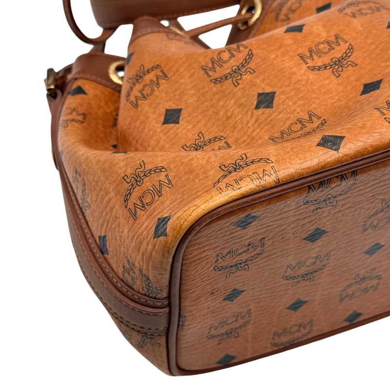 MCM Umhängetasche Beuteltasche small