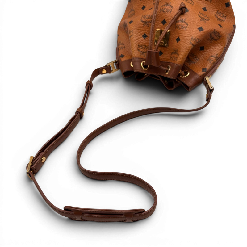 MCM Umhängetasche Beuteltasche small