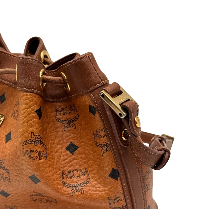 MCM Umhängetasche Beuteltasche small