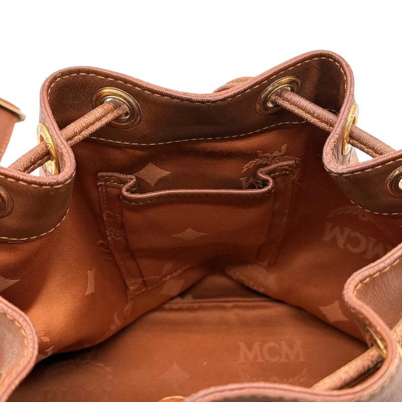 MCM Umhängetasche Beuteltasche small