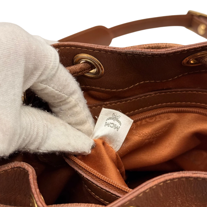 MCM Umhängetasche Beuteltasche small