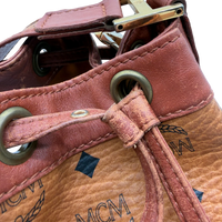 MCM Umhängetasche Bucket visetos braun