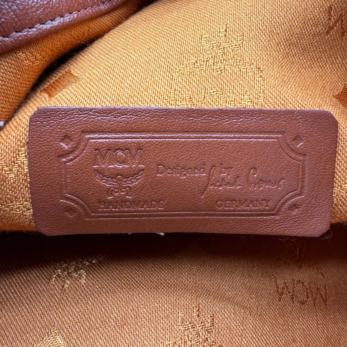MCM Umhängetasche Bucket visetos braun