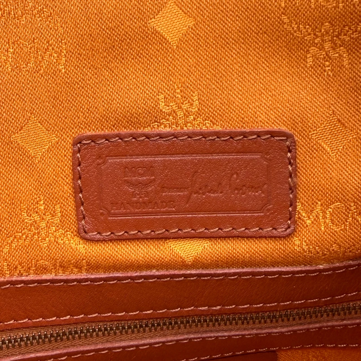 MCM Umhängetasche Bucket visetos braun