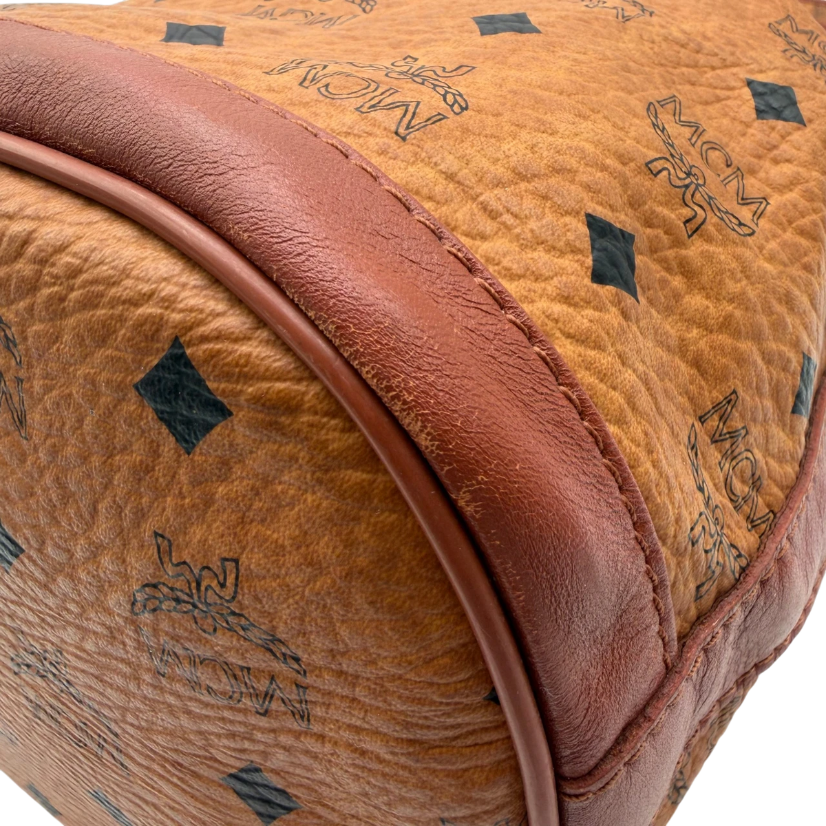 MCM Umhängetasche Bucket visetos braun