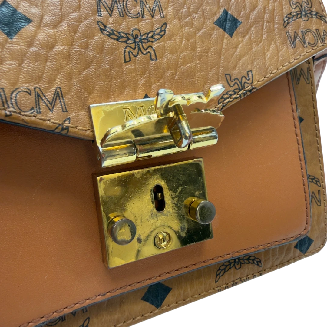 MCM Umhängetasche Patricia