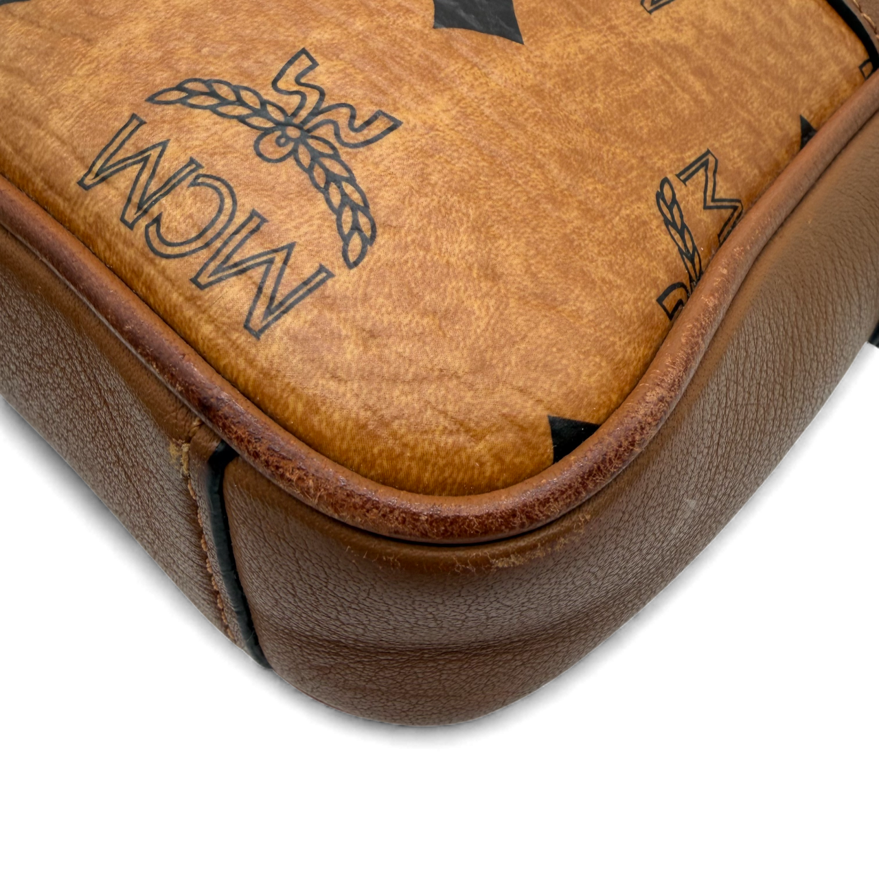 rectangular shoulder bag 