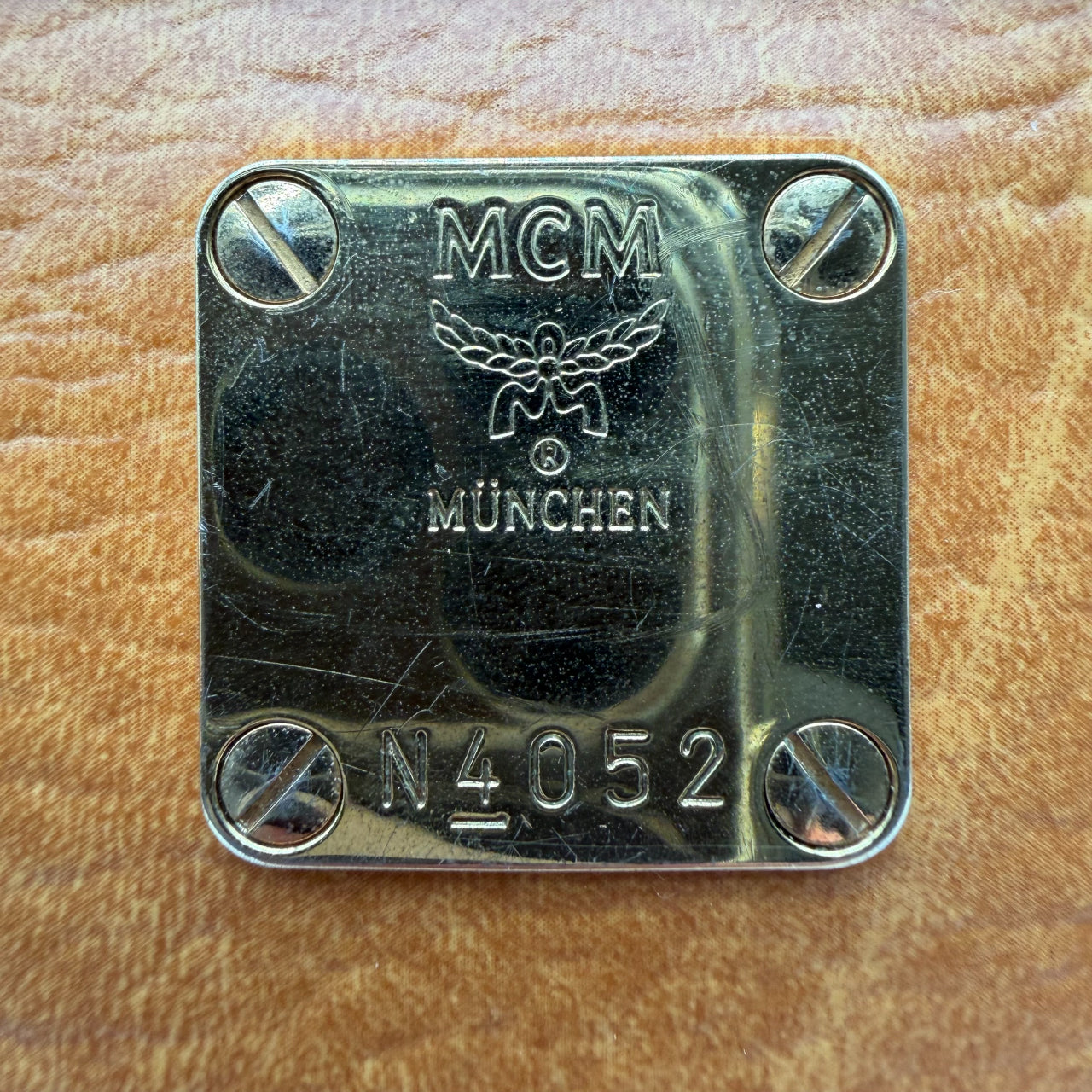 rectangular shoulder bag 