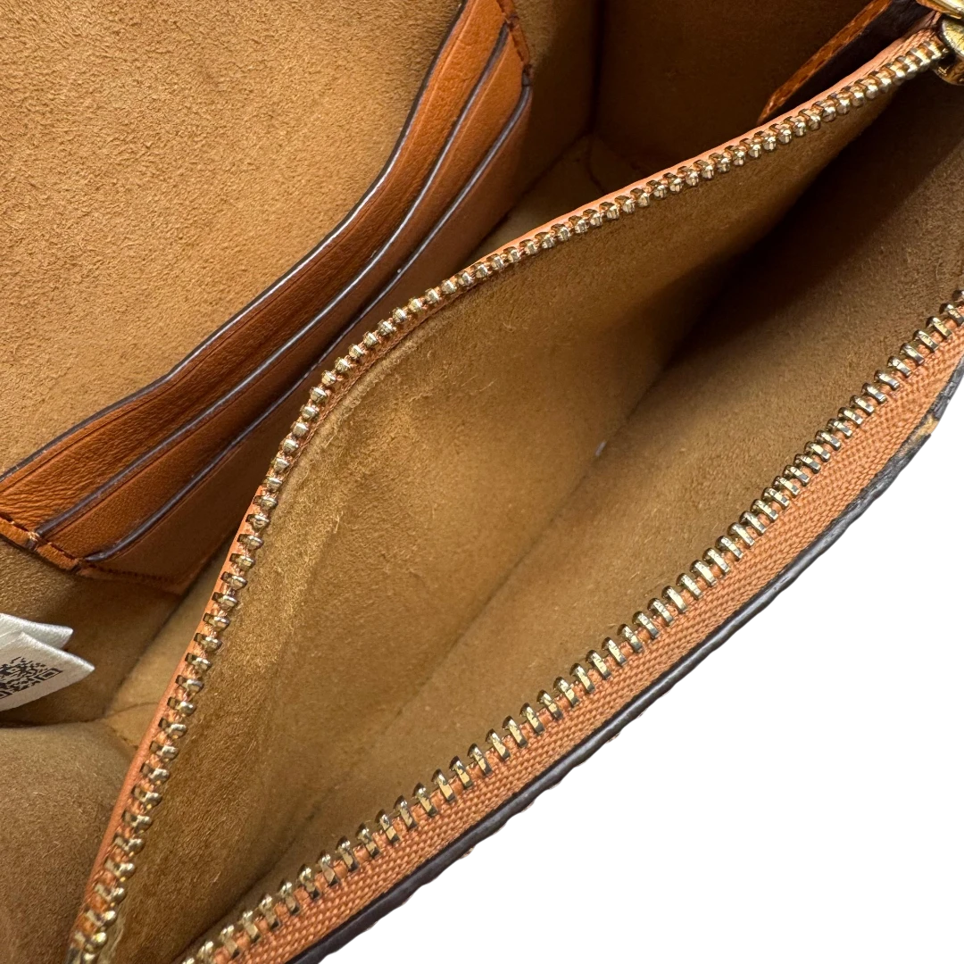 MCM Tracy Wallet On Chain Crossbody Bag