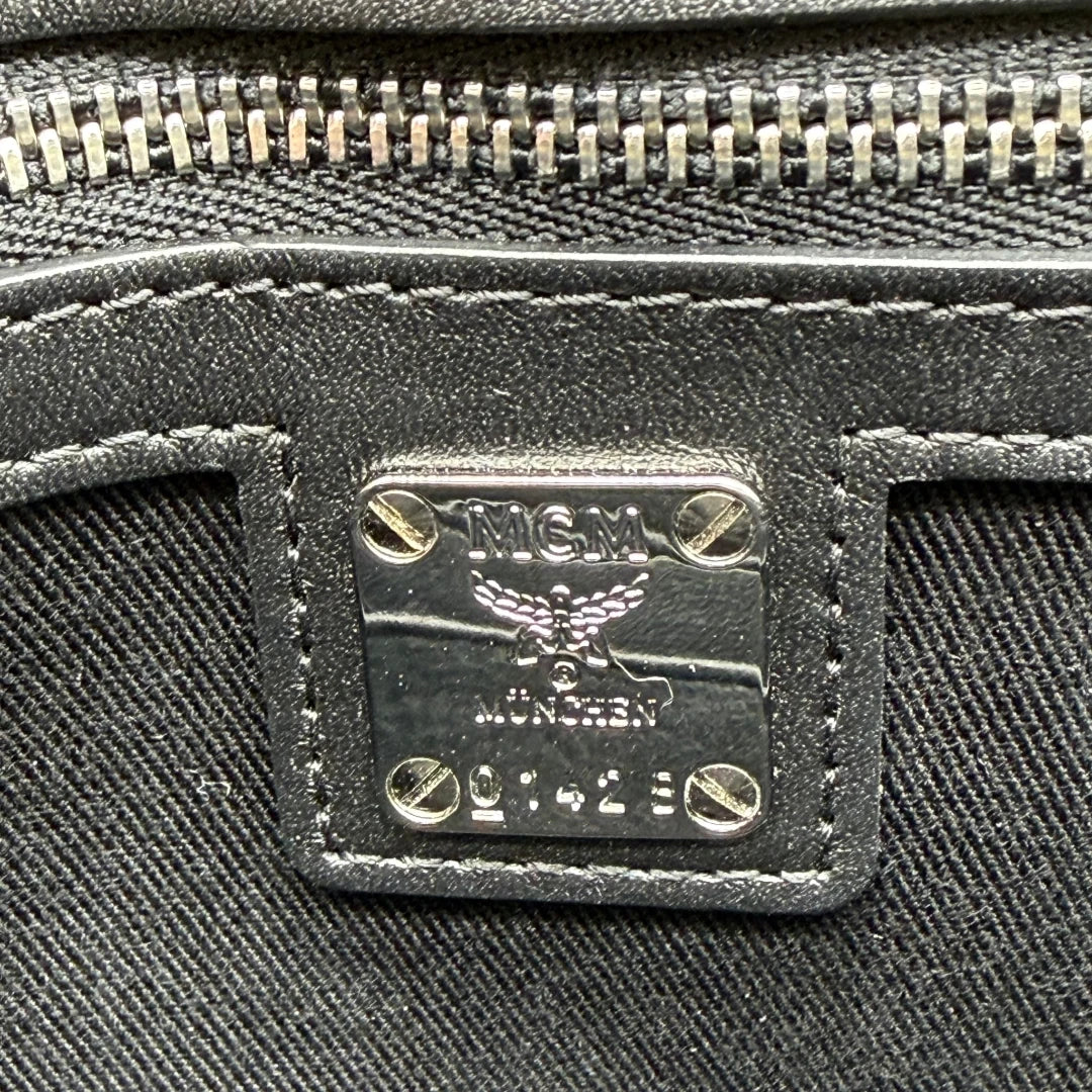 MCM Umhängetasche Tracy Wallet on Chain