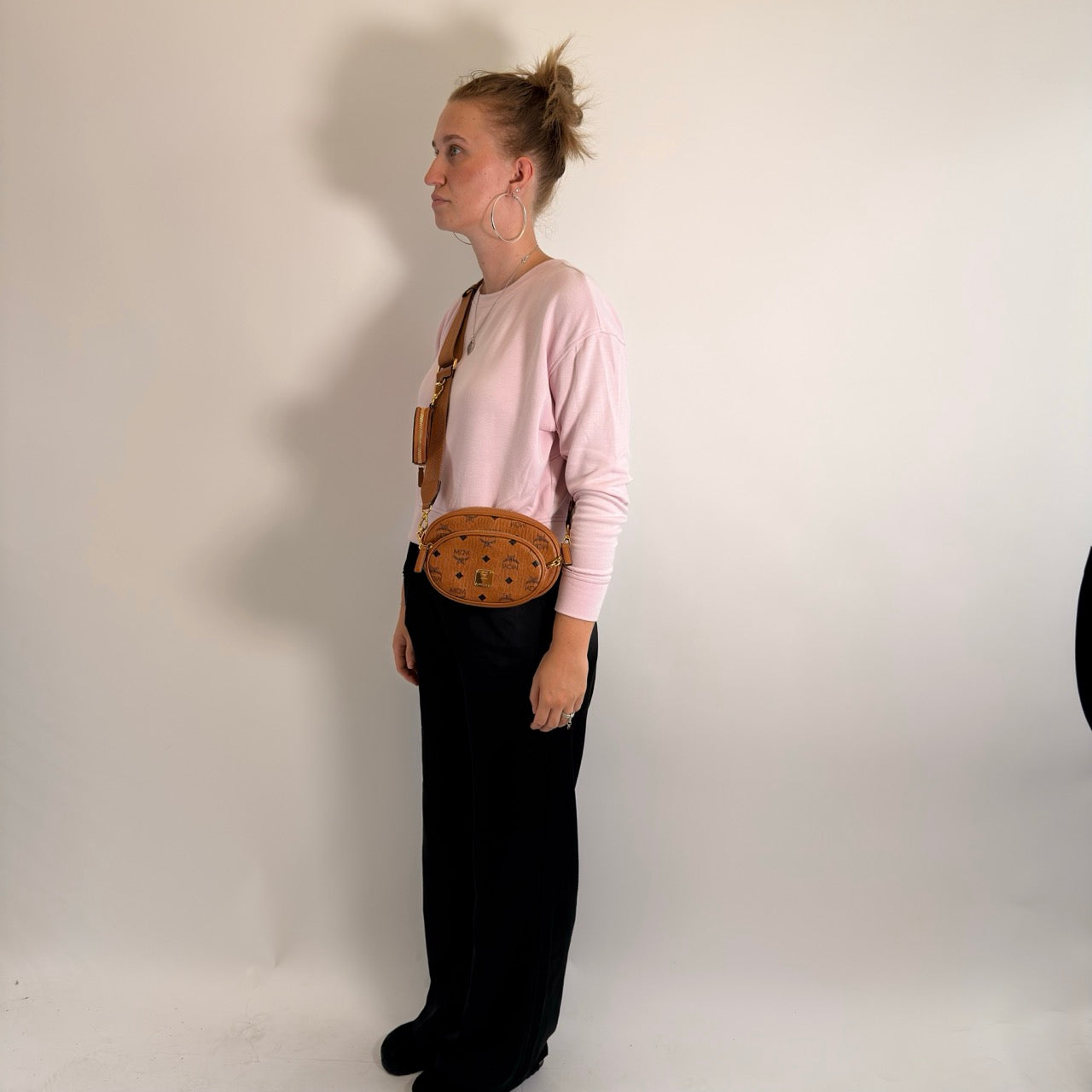 MCM Umhängetasche Trio Multi Pochette visetos braun