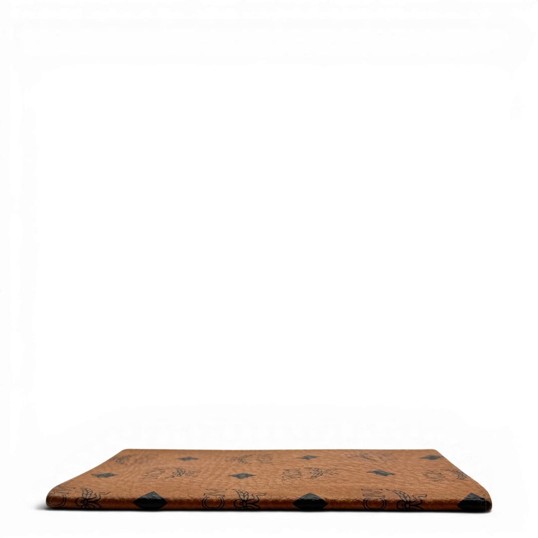 MCM Case