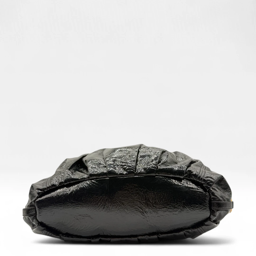 Miu Miu Handtasche Croissant Form