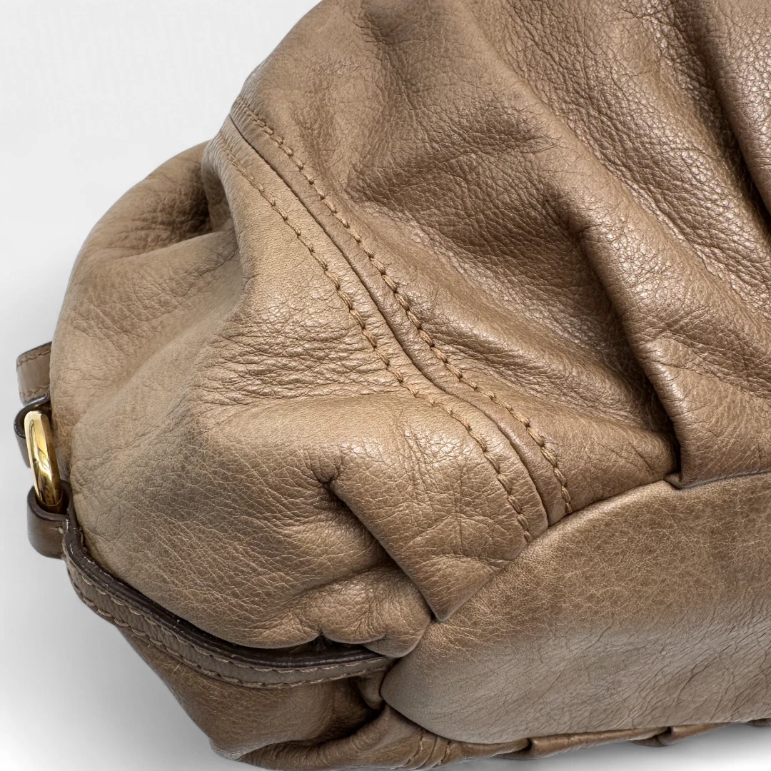 Miu Miu Handtasche Croissant