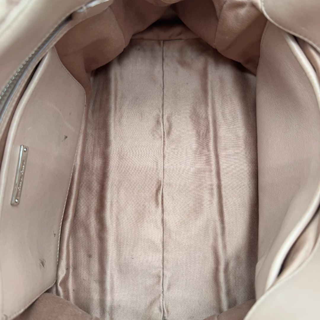 Miu Miu handbag Matelassé with shoulder strap and Miu Miu charm in pink leather
