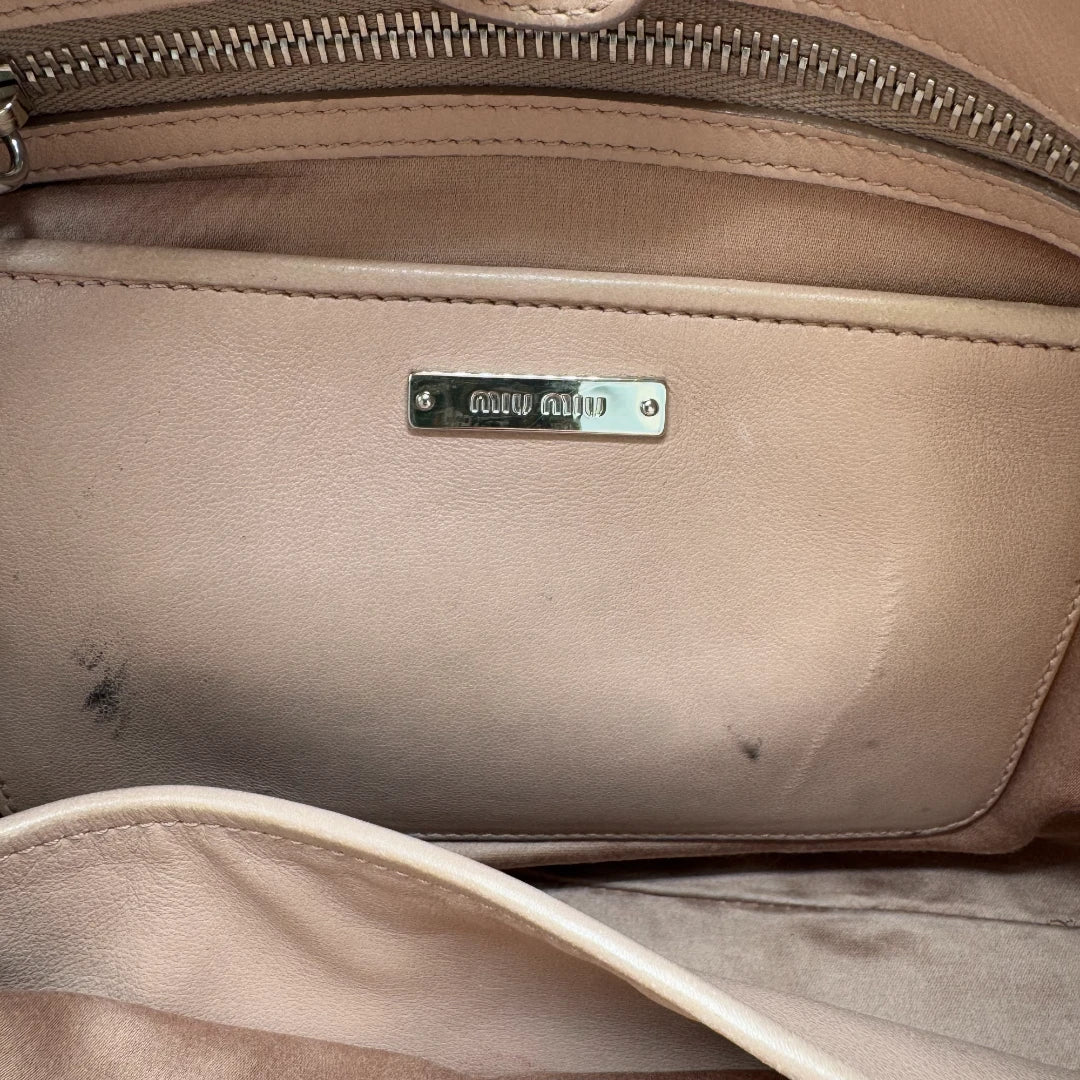 Miu Miu handbag Matelassé with shoulder strap and Miu Miu charm in pink leather
