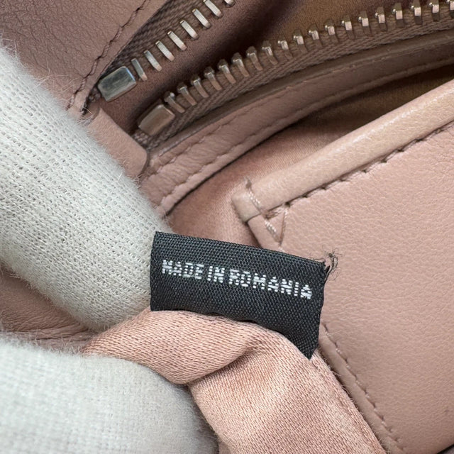 Miu Miu handbag Matelassé with shoulder strap and Miu Miu charm in pink leather