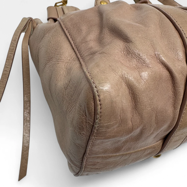 Miu Miu Handtasche Vitello Lux